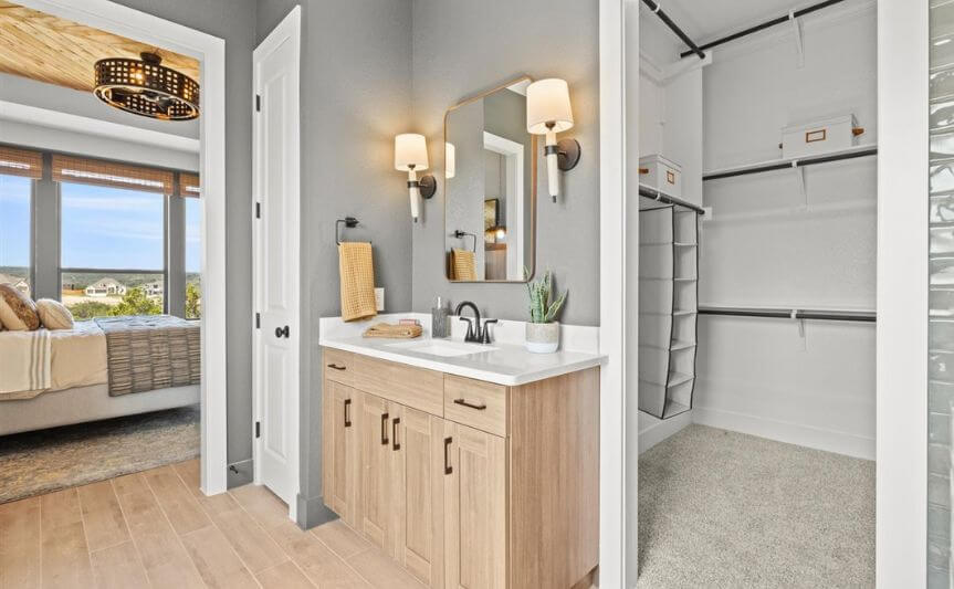 Sweetwatre Chesmar Maverick Model (21)