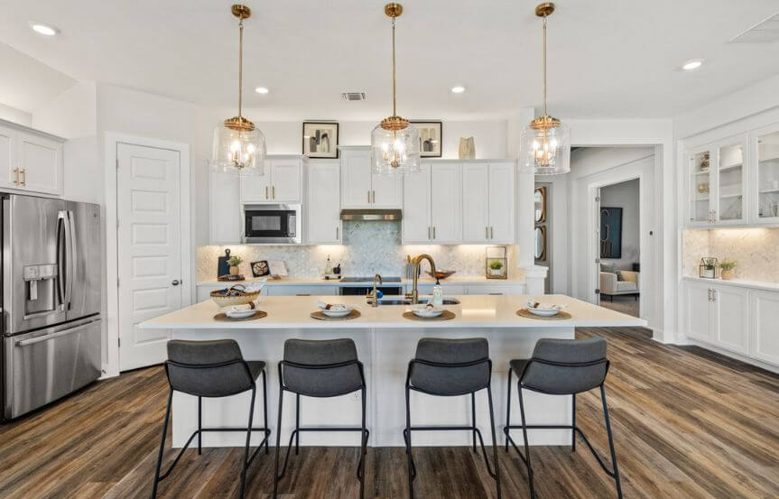 Chesmar Homes Plan Mia Kitchen in Sweetwater